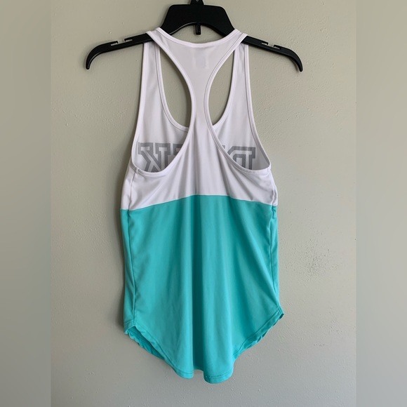 Victoria’s Secret PINK block letter teal and white racer back tank top XS - Picture 2 of 6